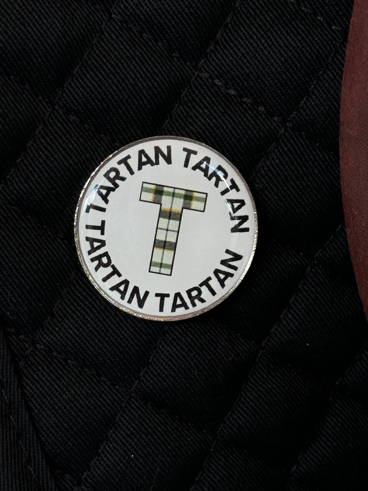 Épinglettes à numéro TARTAN