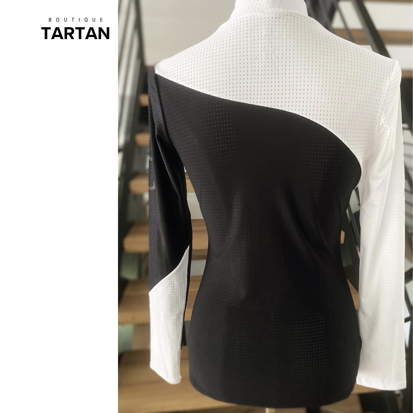 BELLA Turtleneq White & Black