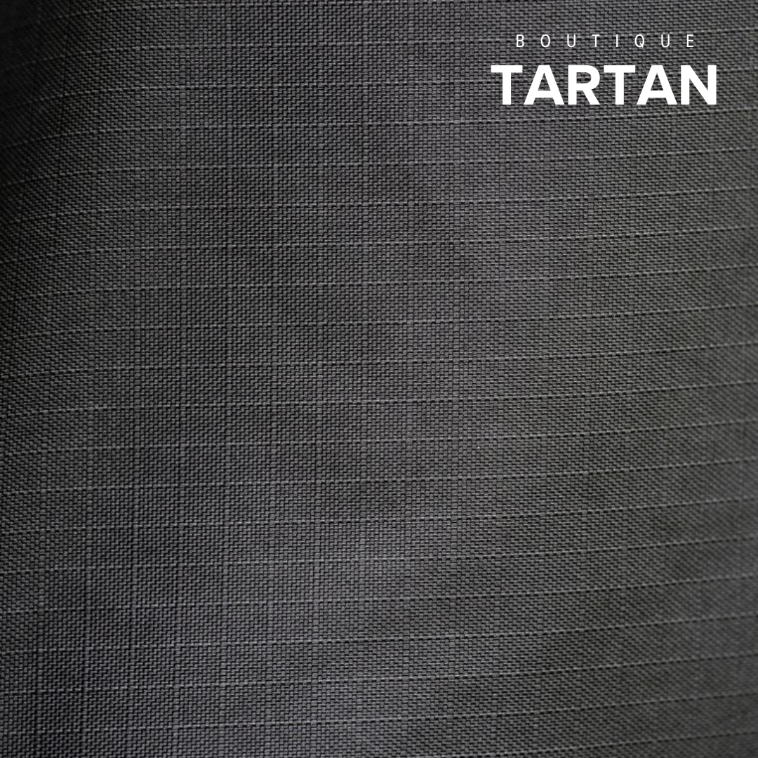 Amigo® Ripstop 900D Plus Turnout 200g (Dynasty Green/Navy & Silver)