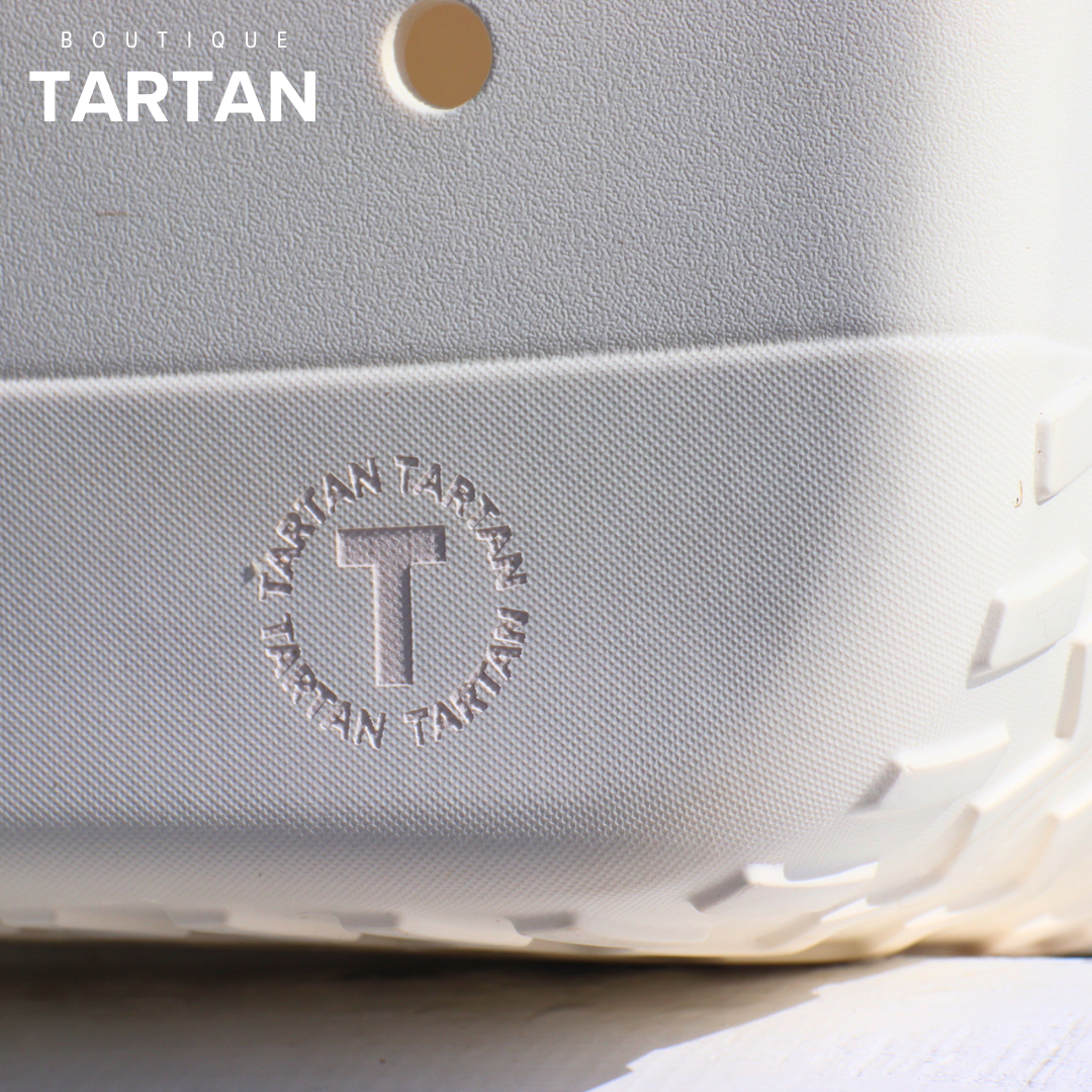 The Barn & Beach Tote