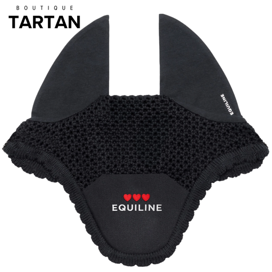 CUPIDO - Black knitted earnet with embroidered hearts