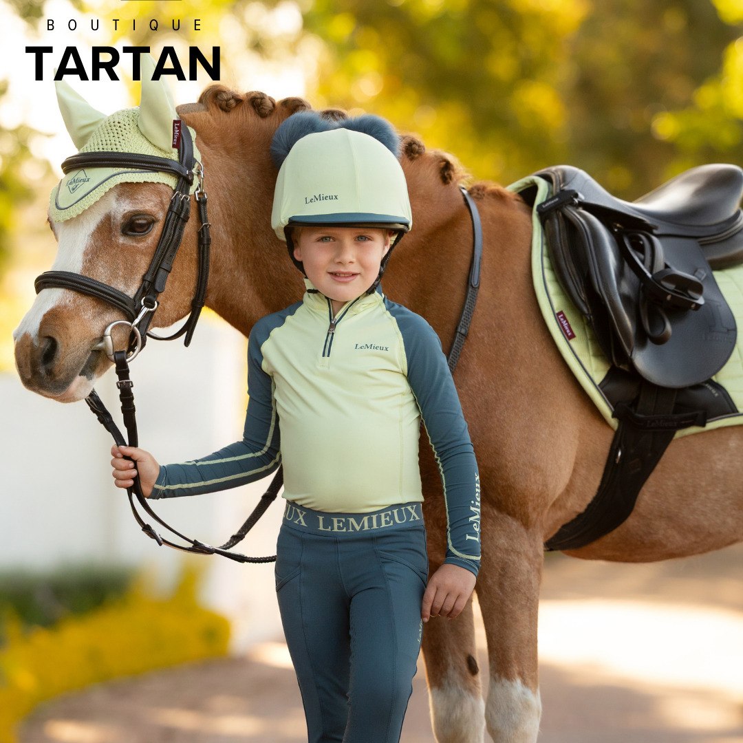 Mini Suede Close Contact Square Macaron